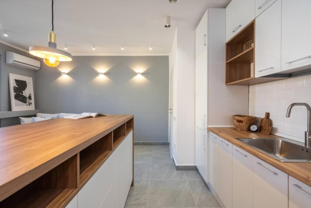 בוקרשט Stylish Apartament Magheru מראה חיצוני תמונה