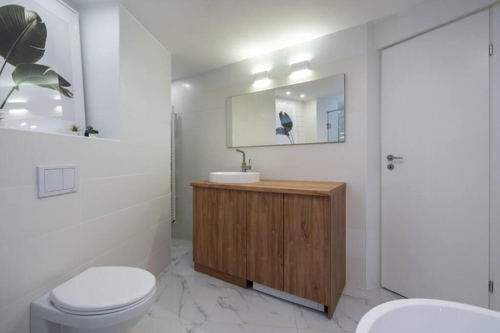 בוקרשט Stylish Apartament Magheru מראה חיצוני תמונה